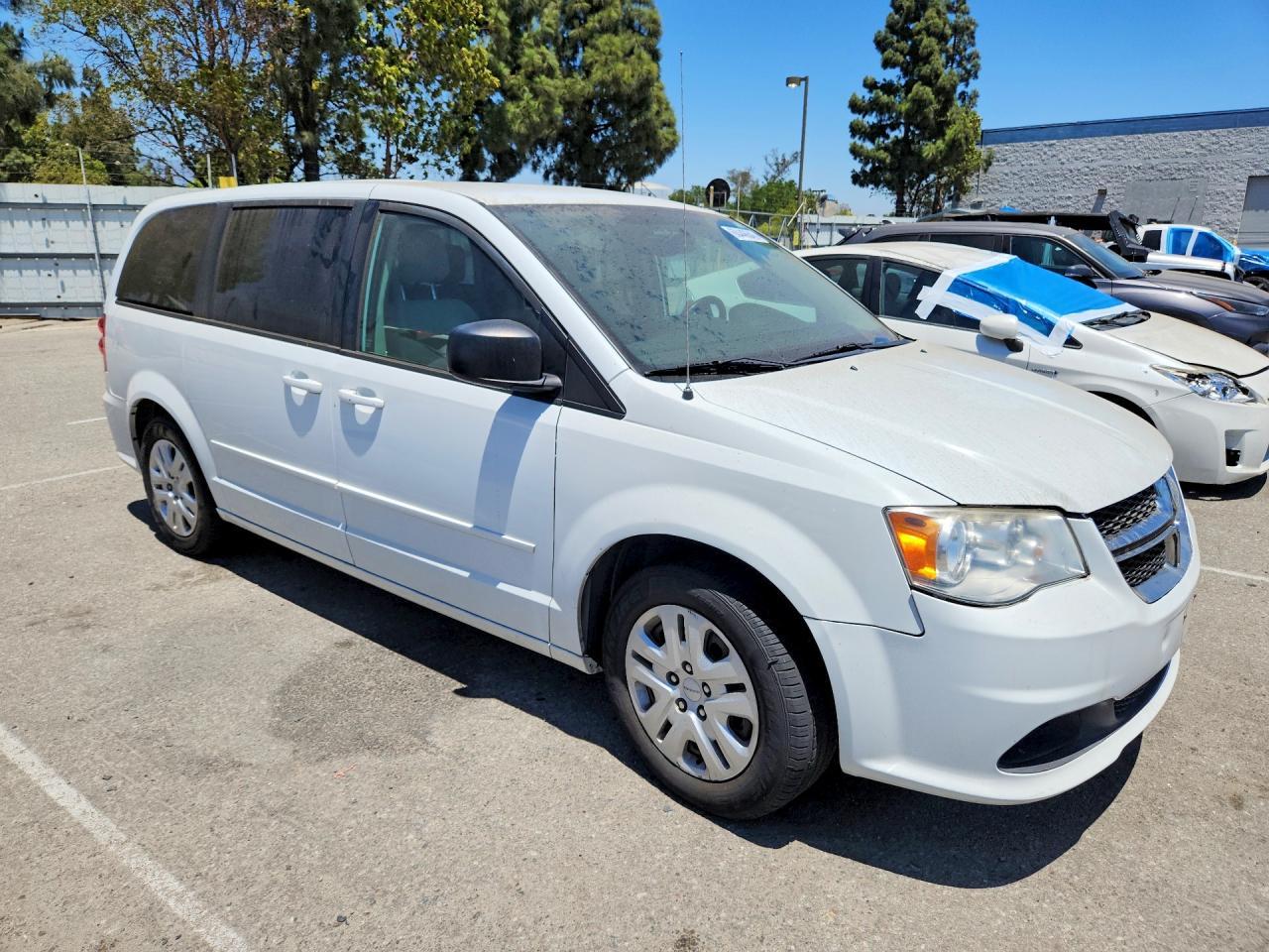 2015 DODGE GRAND CARAVAN — фото 4