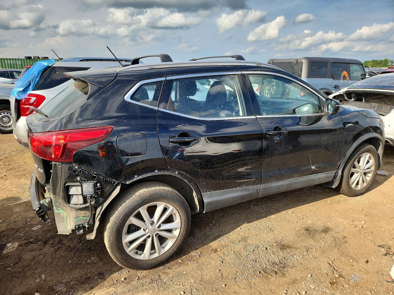 2018 NISSAN ROGUE SPORT — фото 3