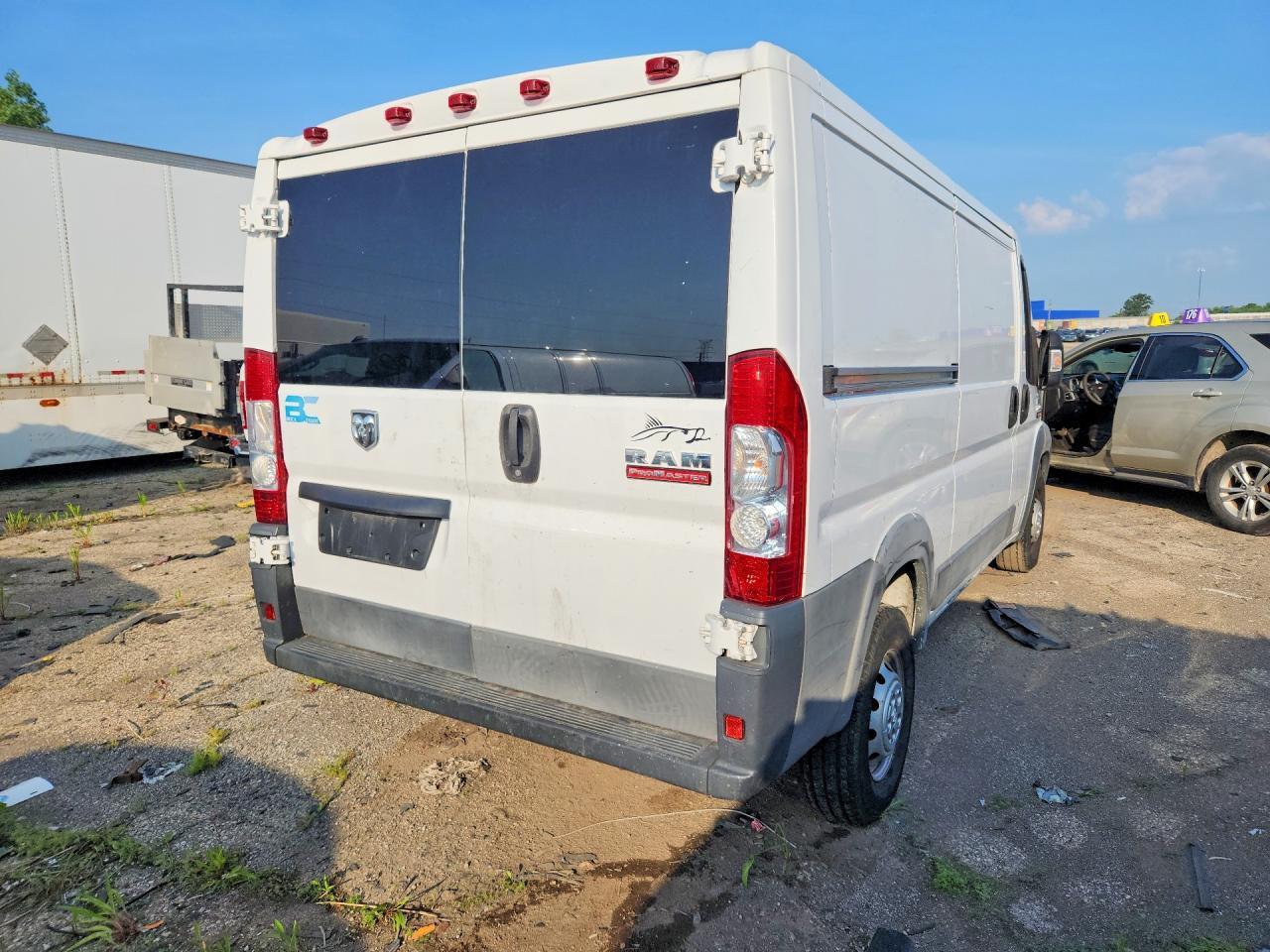 2017 RAM PROMASTER 1500 — фото 3