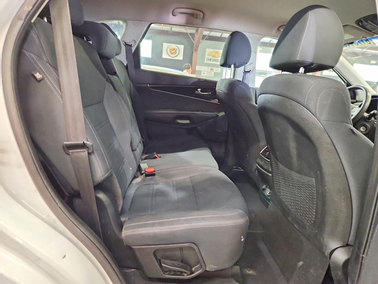 2019 KIA SORENTO — фото 11