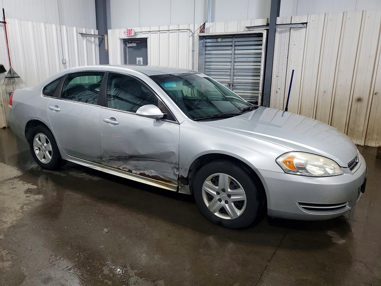 2010 CHEVROLET IMPALA — фото 4