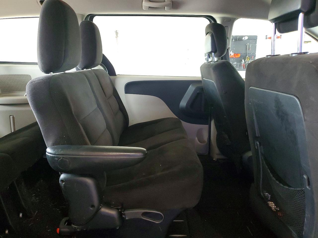 2012 DODGE GRAND CARAVAN — фото 11