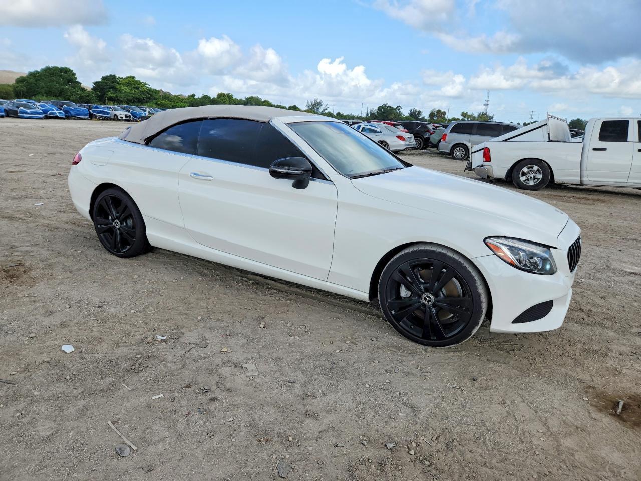 2017 MERCEDES-BENZ C-CLASS — фото 4