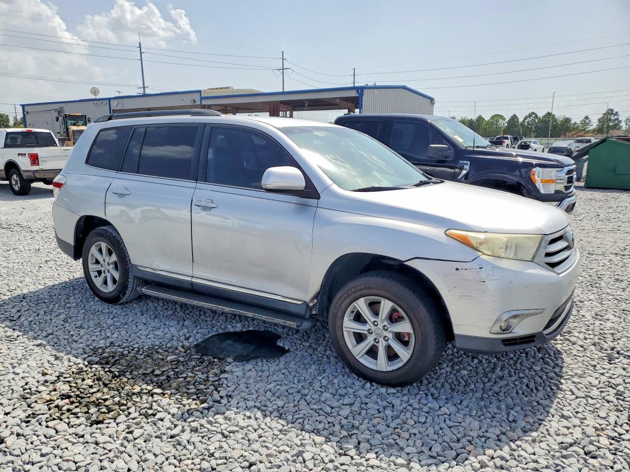 2013 TOYOTA HIGHLANDER — фото 4