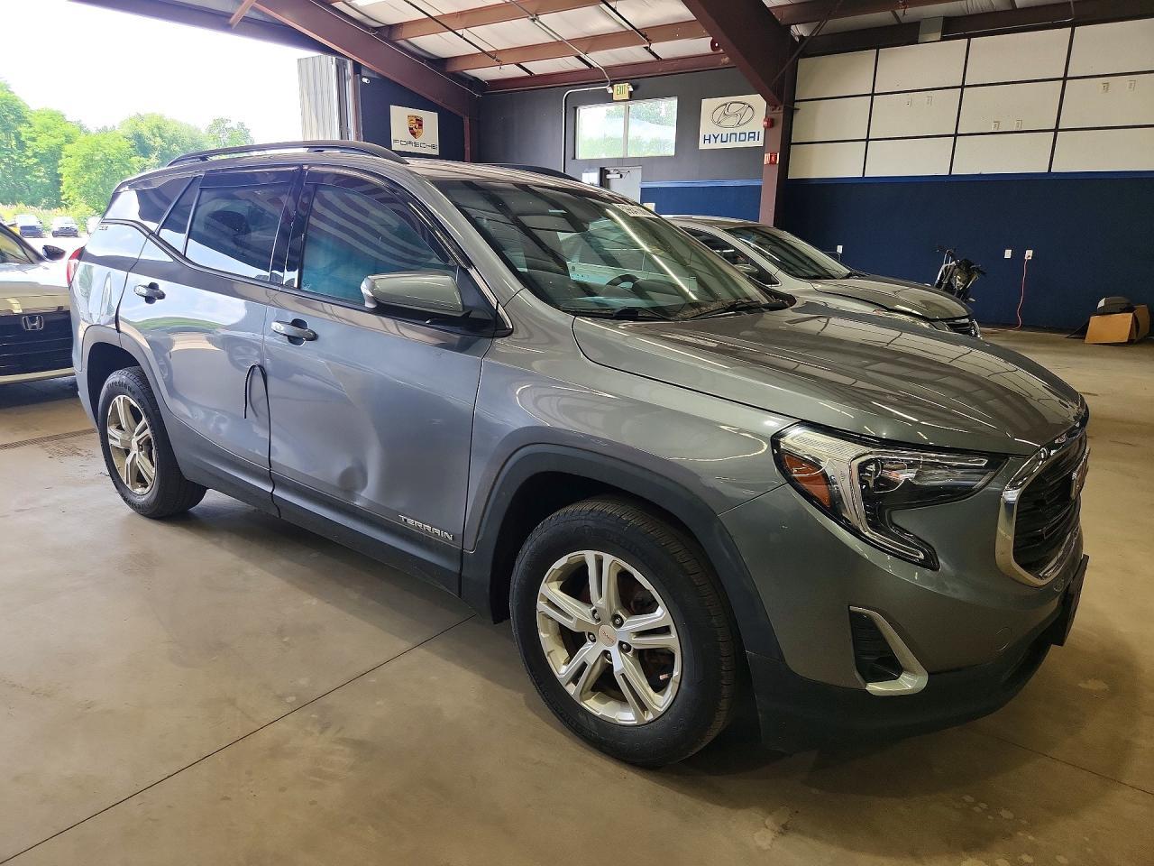 2018 GMC TERRAIN — фото 4