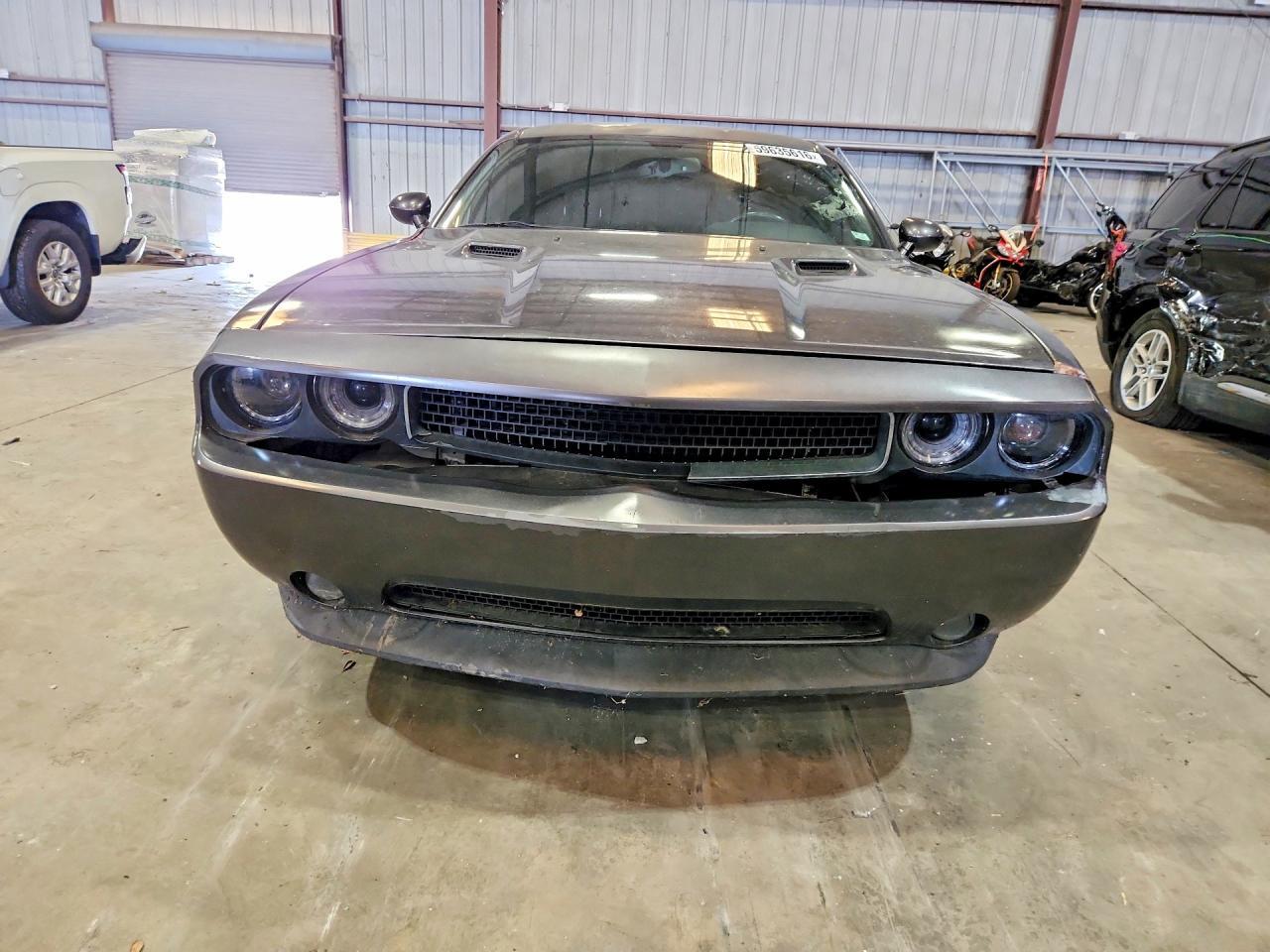 2014 DODGE CHALLENGER — фото 5