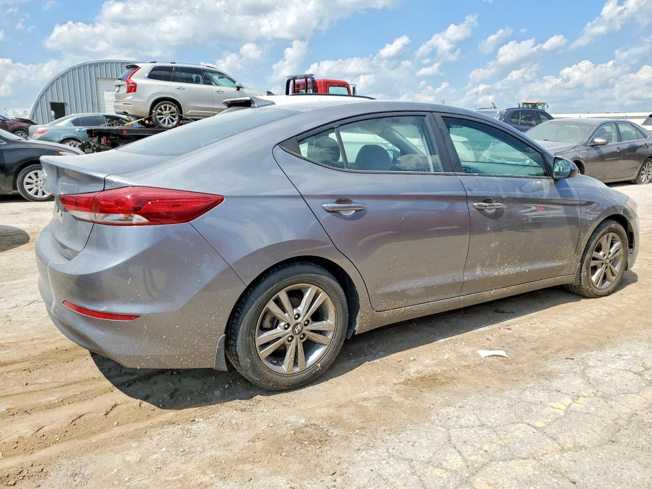 2018 HYUNDAI ELANTRA — фото 3