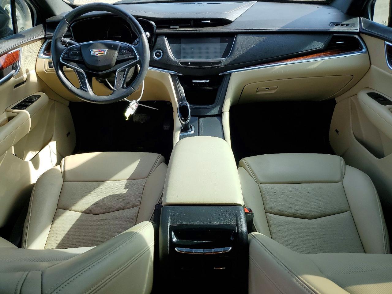 2018 CADILLAC XT5 — фото 8