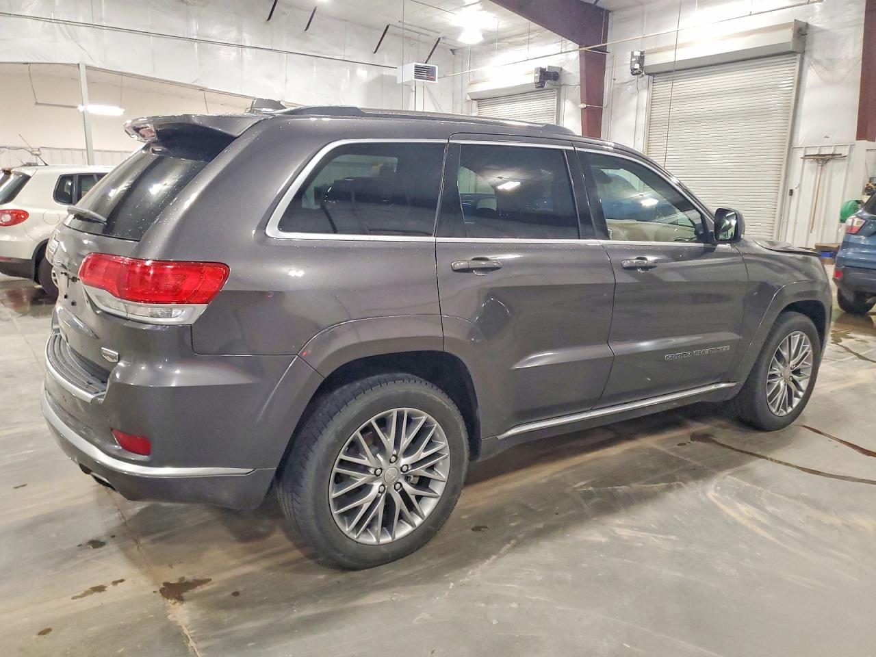 2017 JEEP GRAND CHEROKEE — фото 3