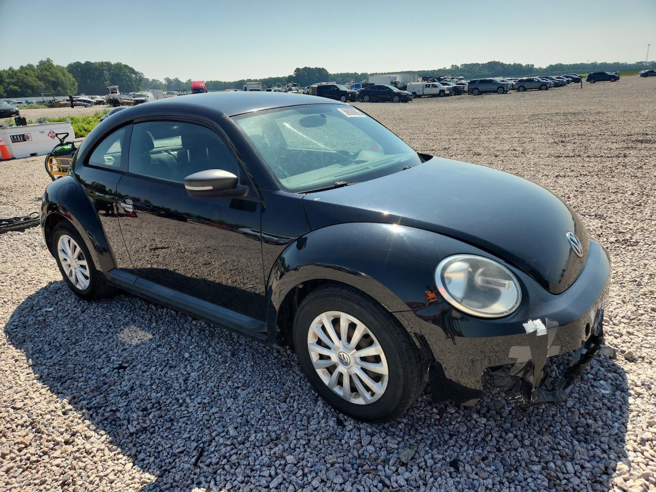 2012 VOLKSWAGEN BEETLE — фото 4
