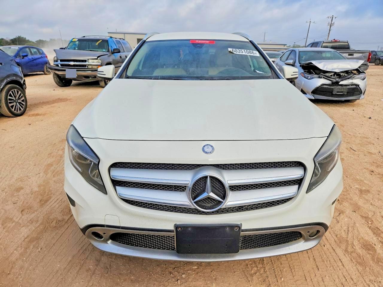 2017 MERCEDES-BENZ GLA-CLASS — фото 5