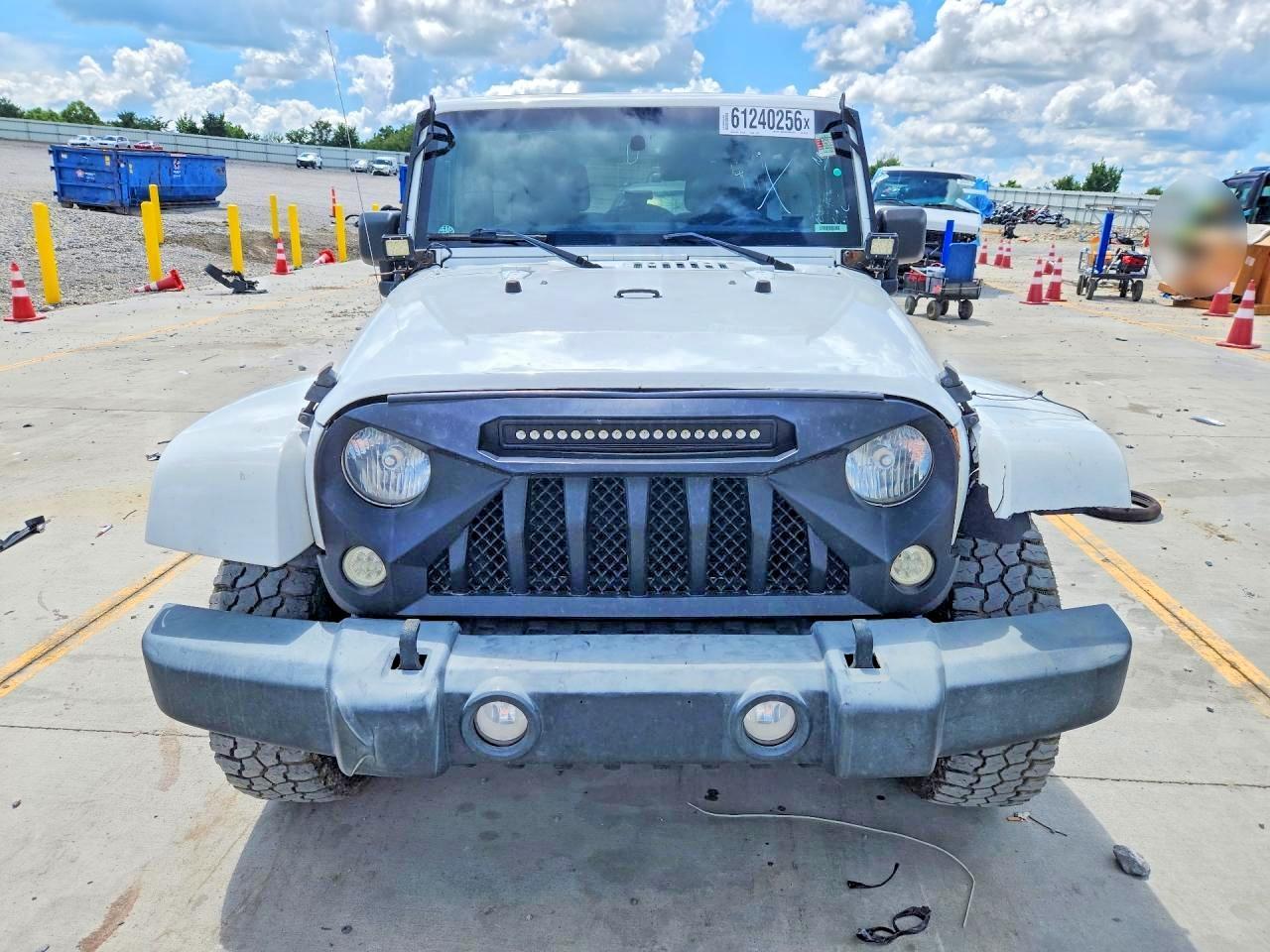 2016 JEEP WRANGLER — фото 5