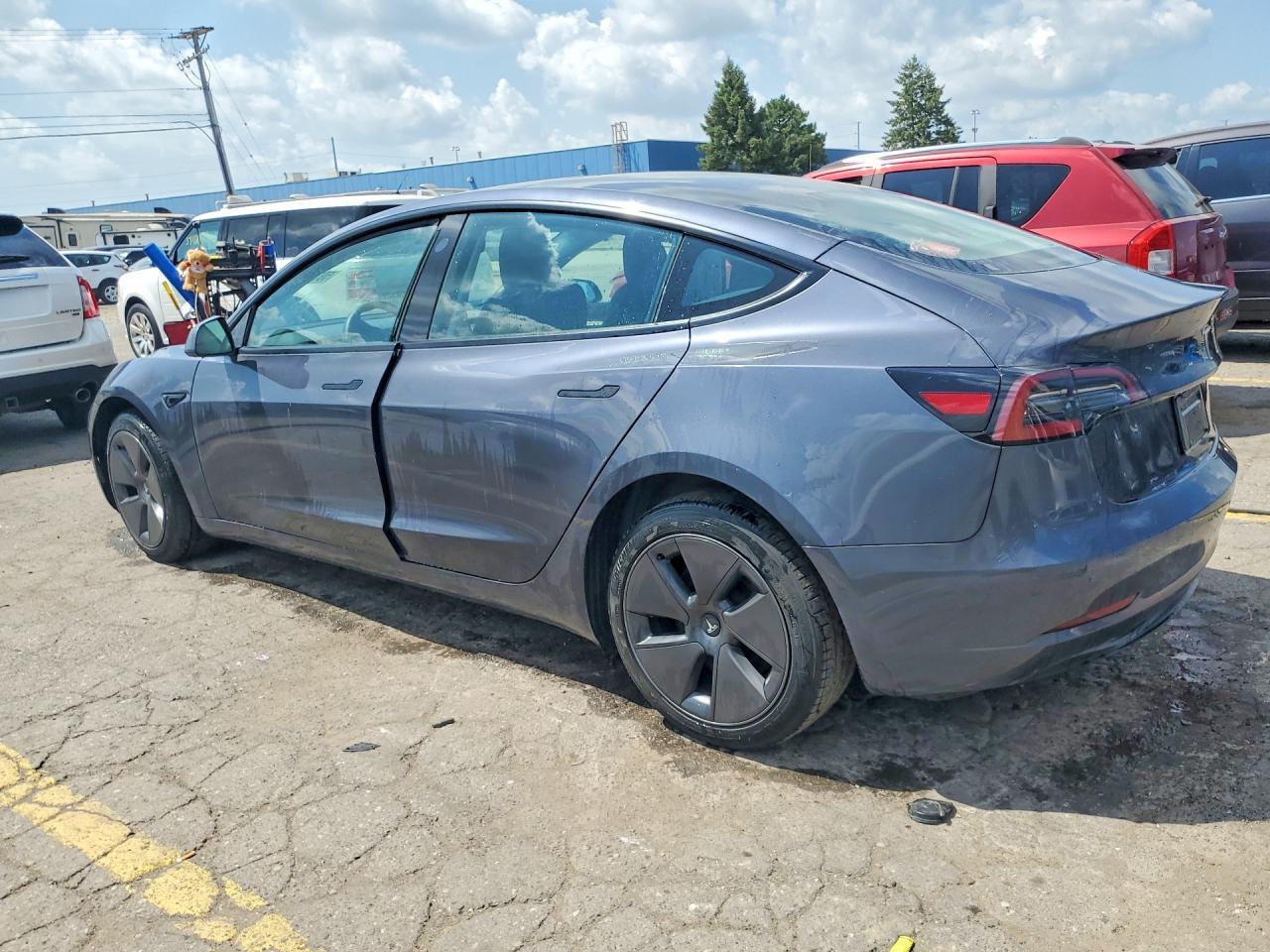 2023 TESLA MODEL 3 — фото 2