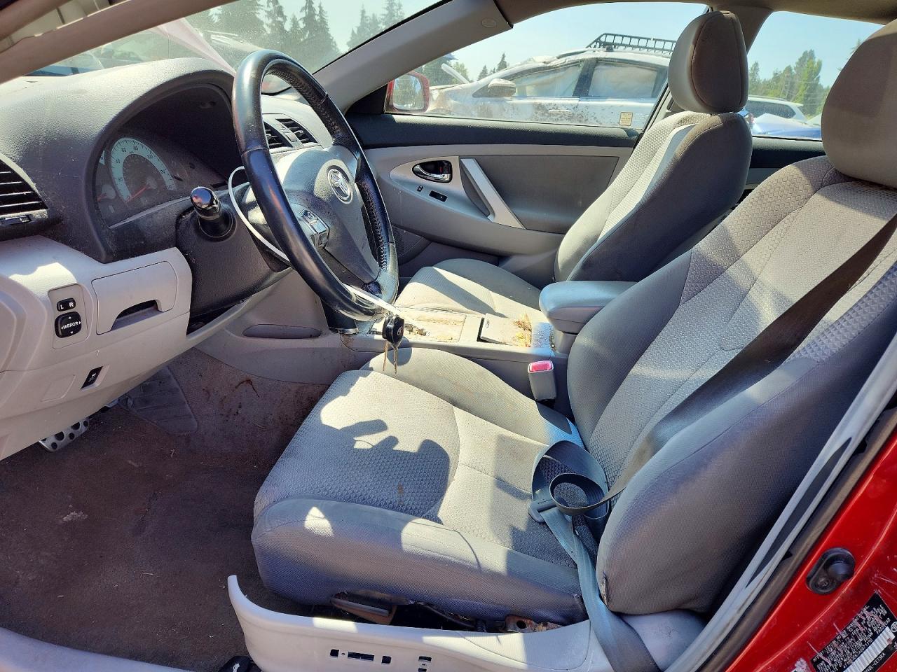 2010 TOYOTA CAMRY — фото 7