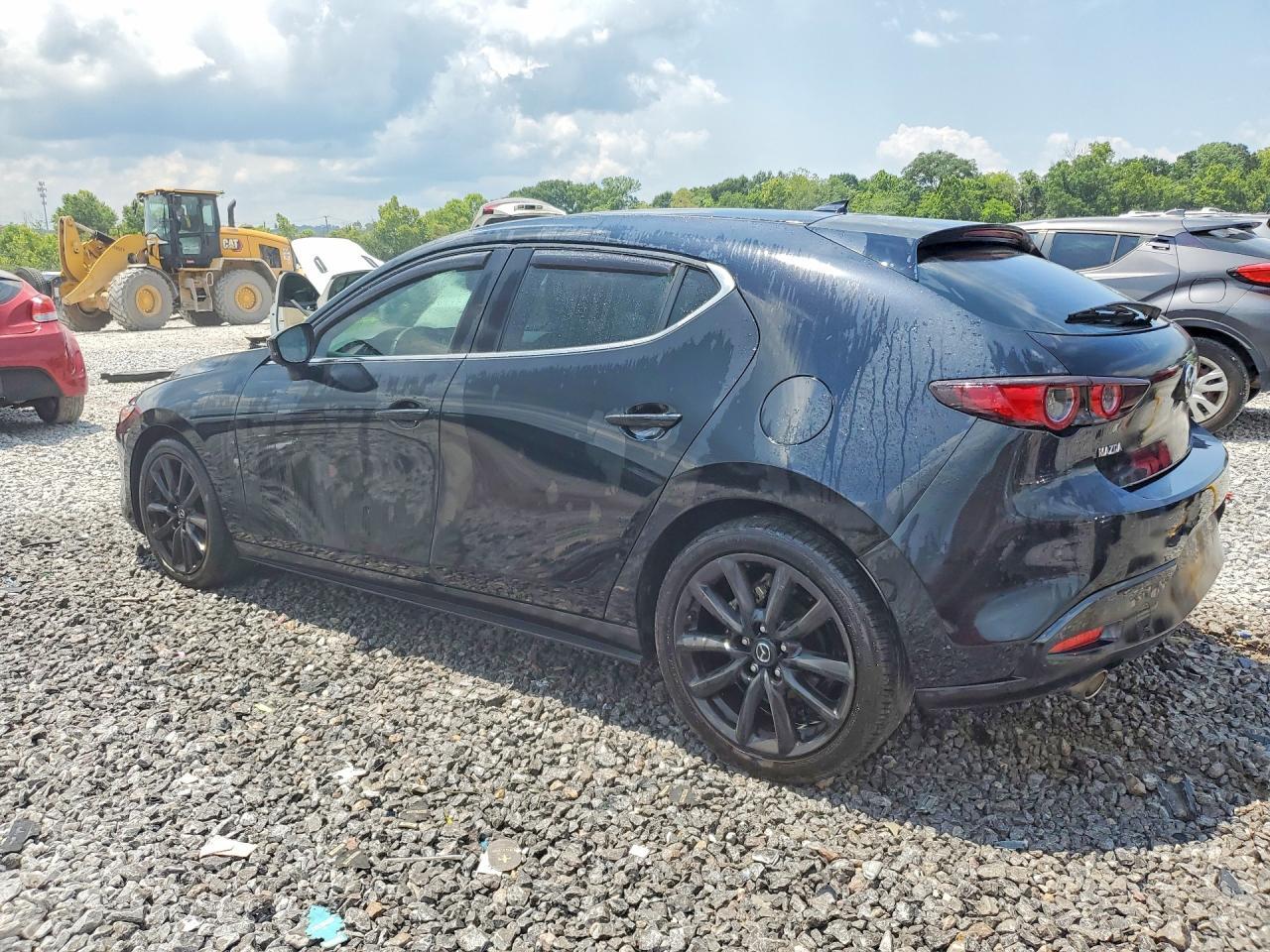 2021 MAZDA 3 — фото 2