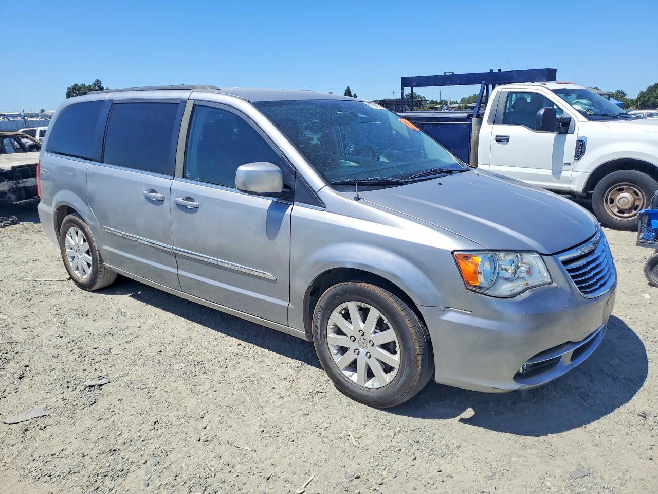 2014 CHRYSLER TOWN & COUNTRY — фото 4