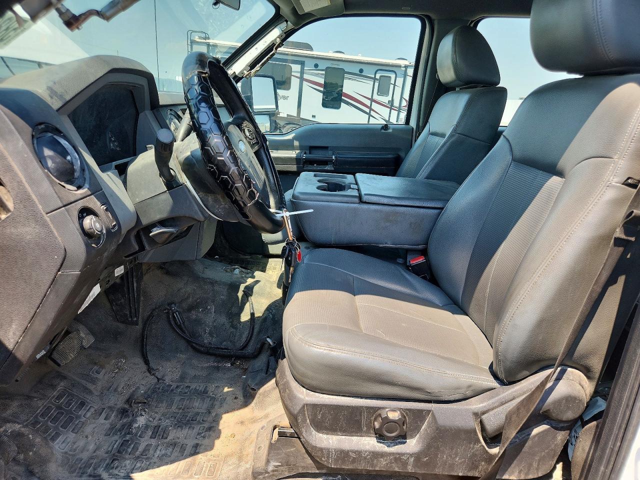 2014 FORD F-550 — фото 7