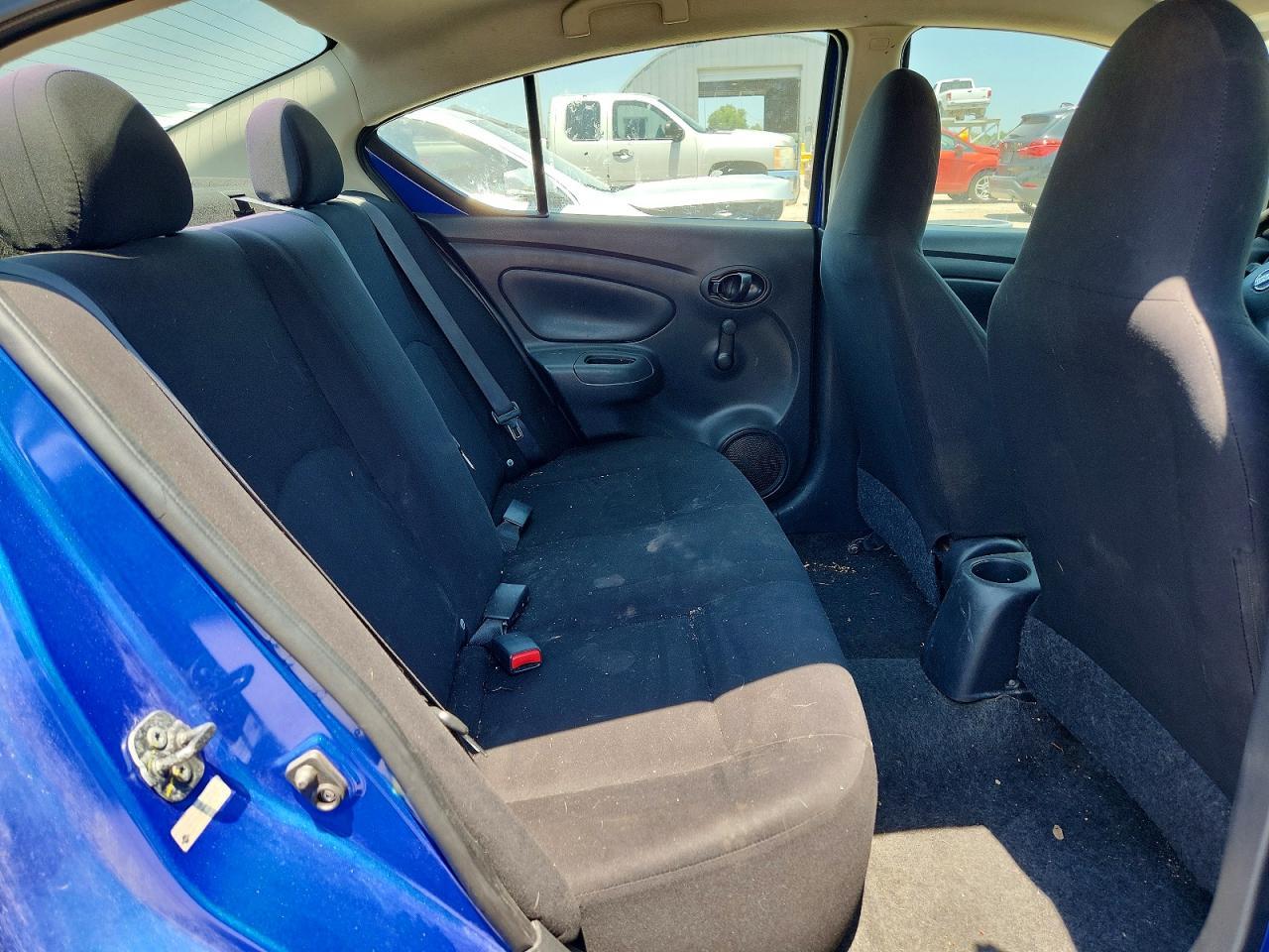 2015 NISSAN VERSA — фото 10