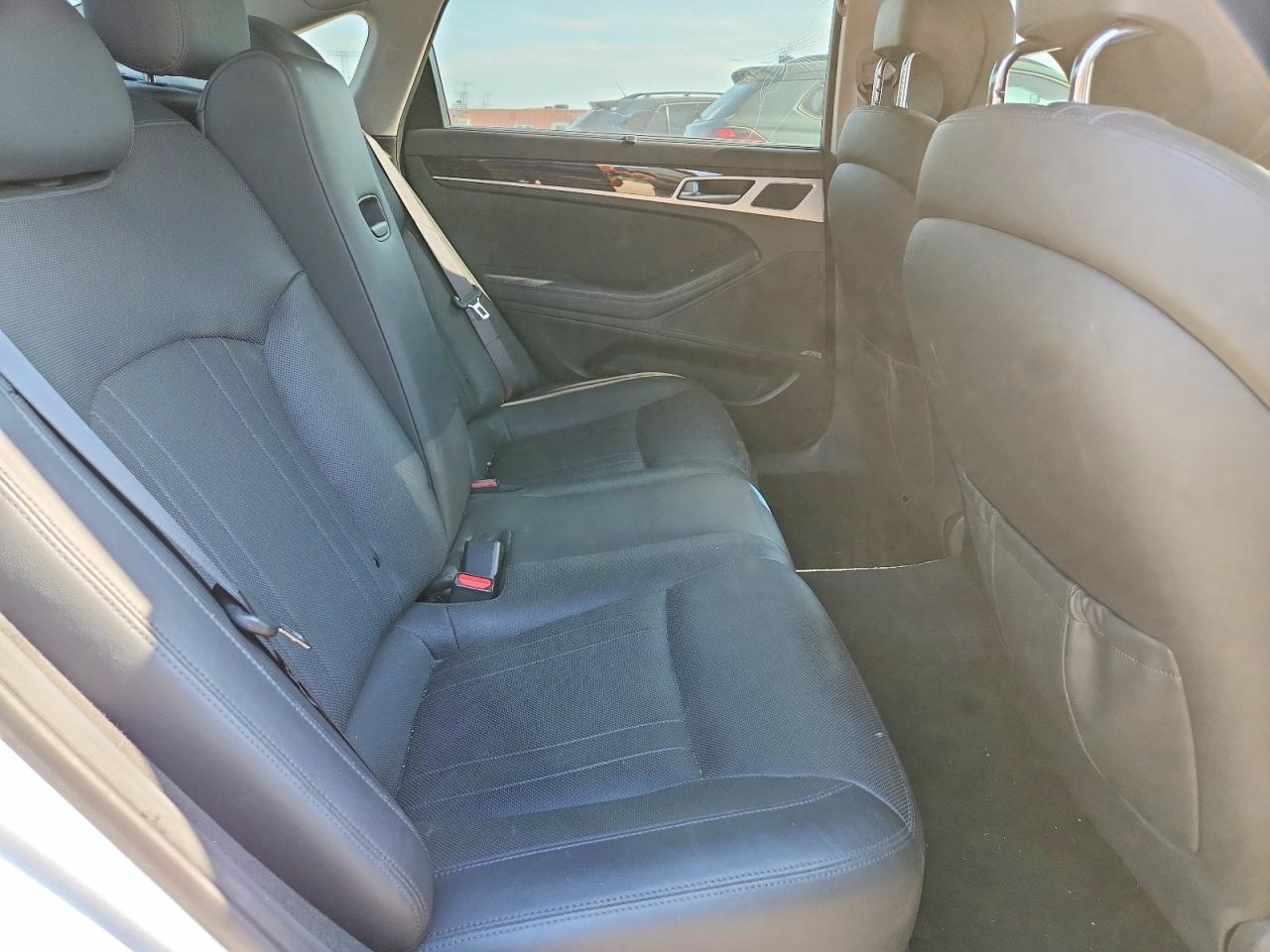 2015 HYUNDAI GENESIS — фото 10