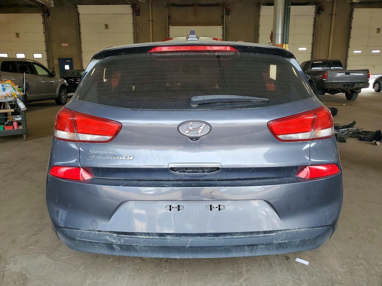 2018 HYUNDAI ELANTRA — фото 6