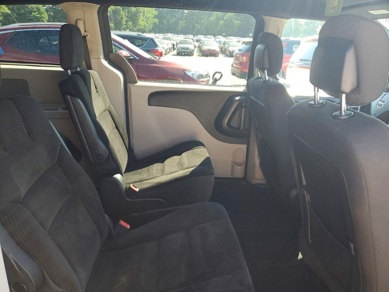 2019 DODGE GRAND CARAVAN — фото 11