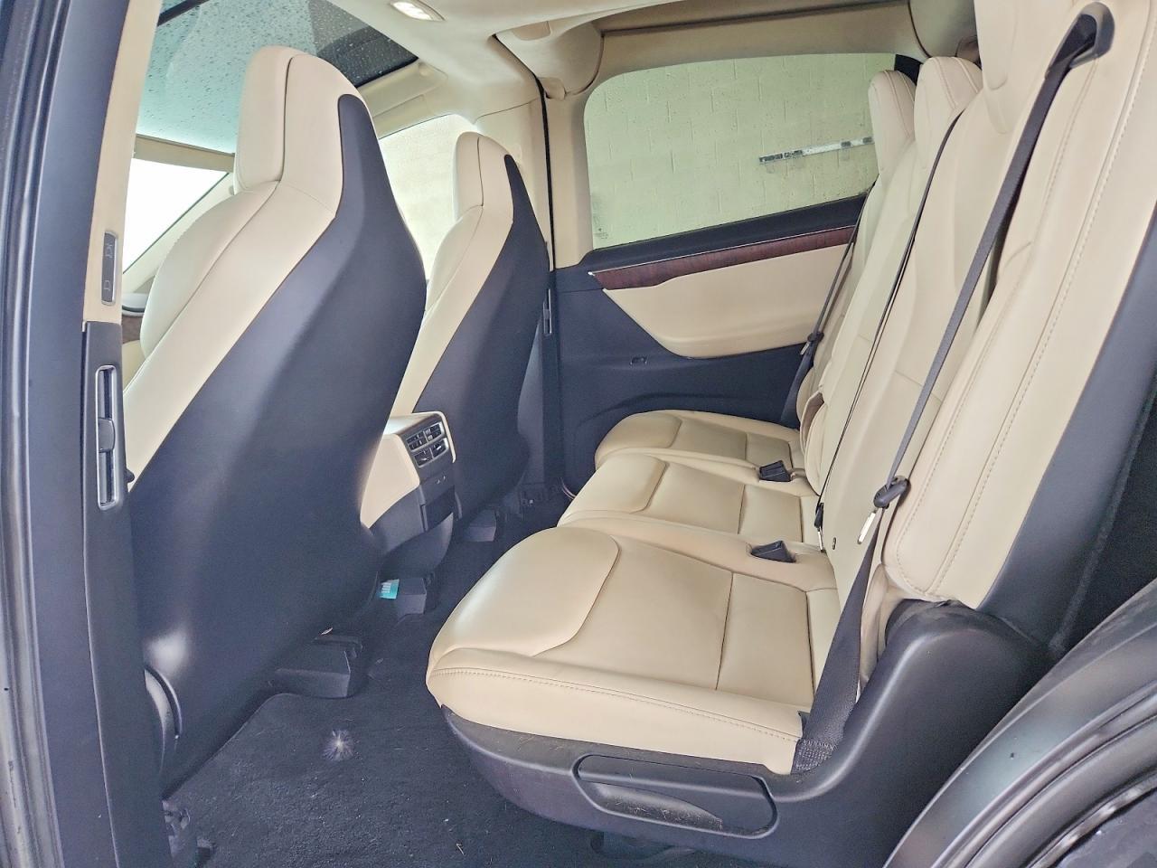 2018 TESLA MODEL X — фото 11