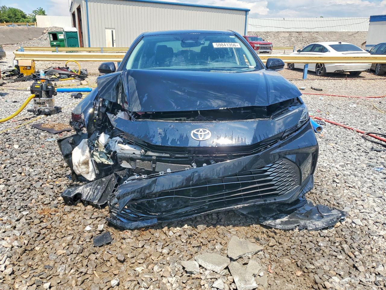 2025 TOYOTA CAMRY HYBRID — фото 5