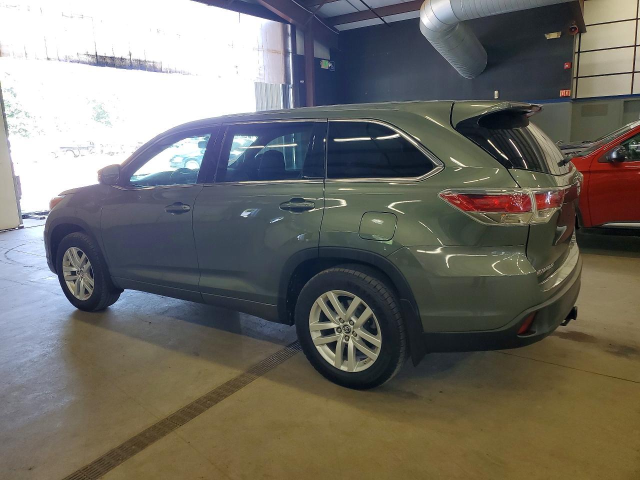 2016 TOYOTA HIGHLANDER — фото 2