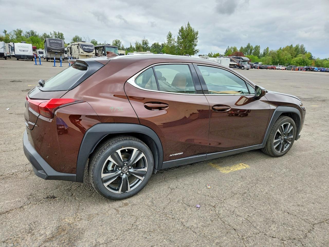 2019 LEXUS UX 250H — фото 3