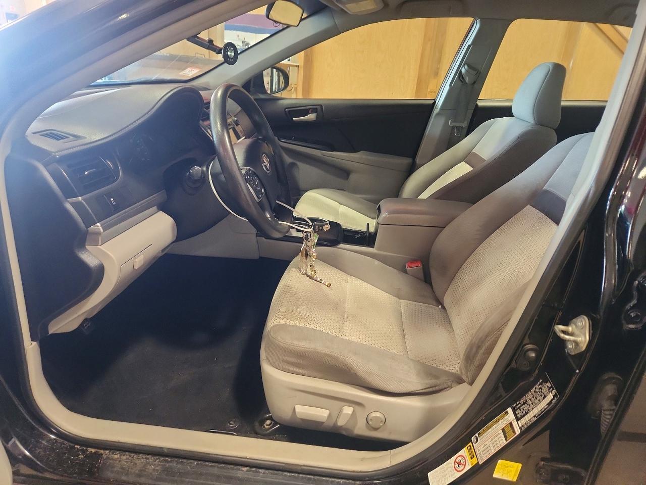 2014 TOYOTA CAMRY — фото 7