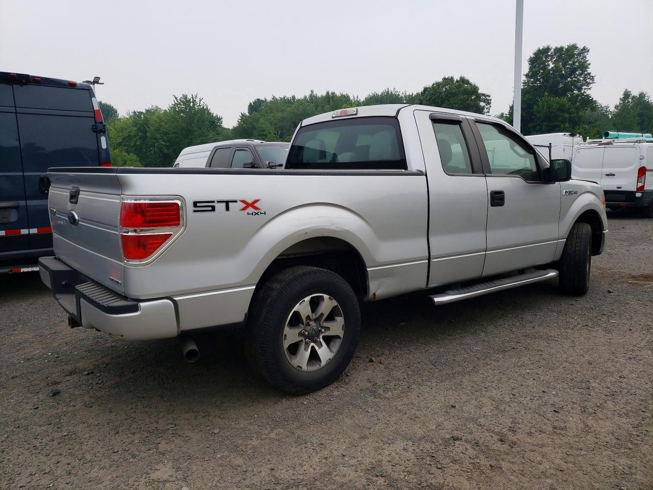 2013 FORD F-150 — фото 3