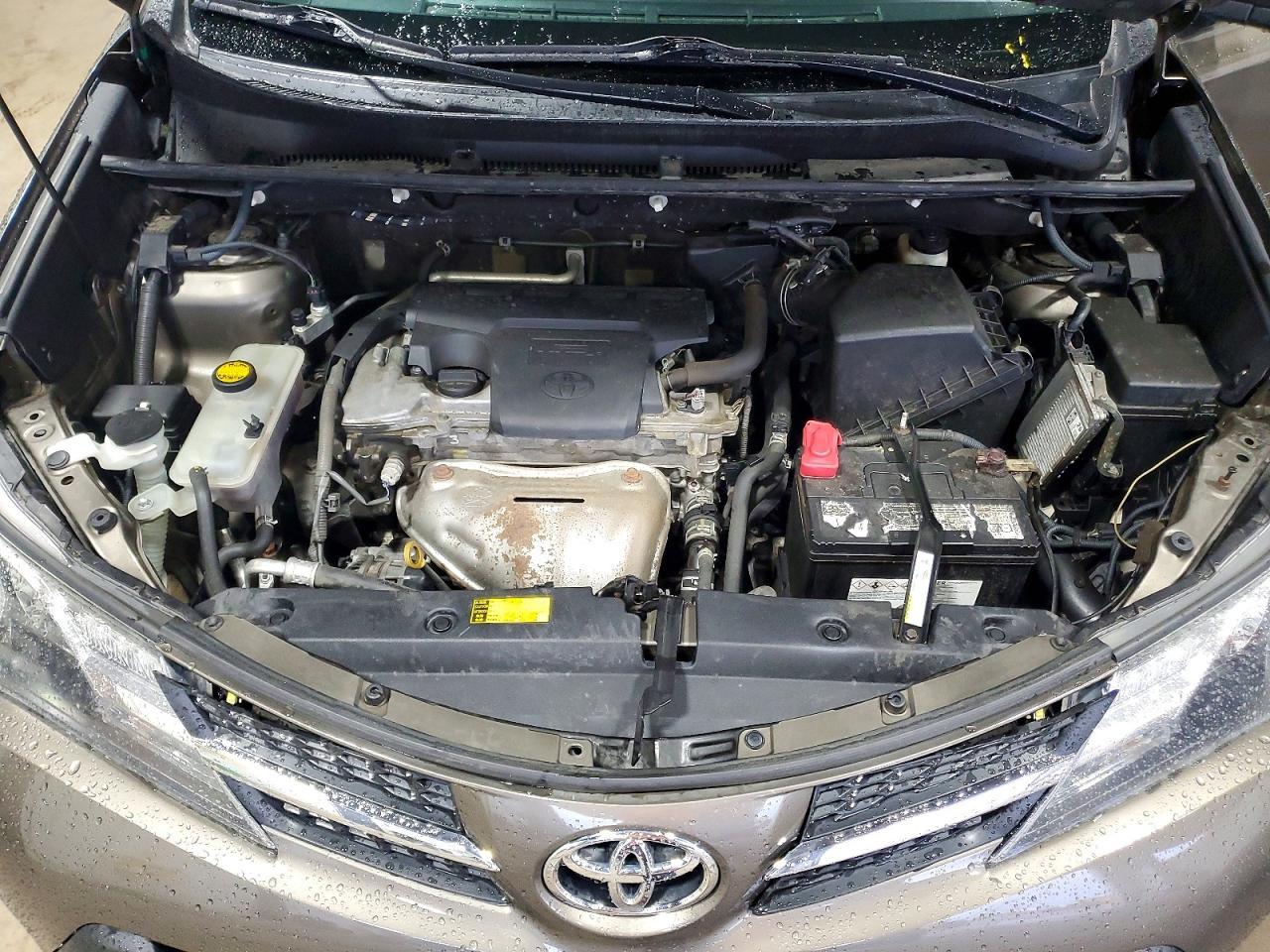 2013 TOYOTA RAV4 — фото 11