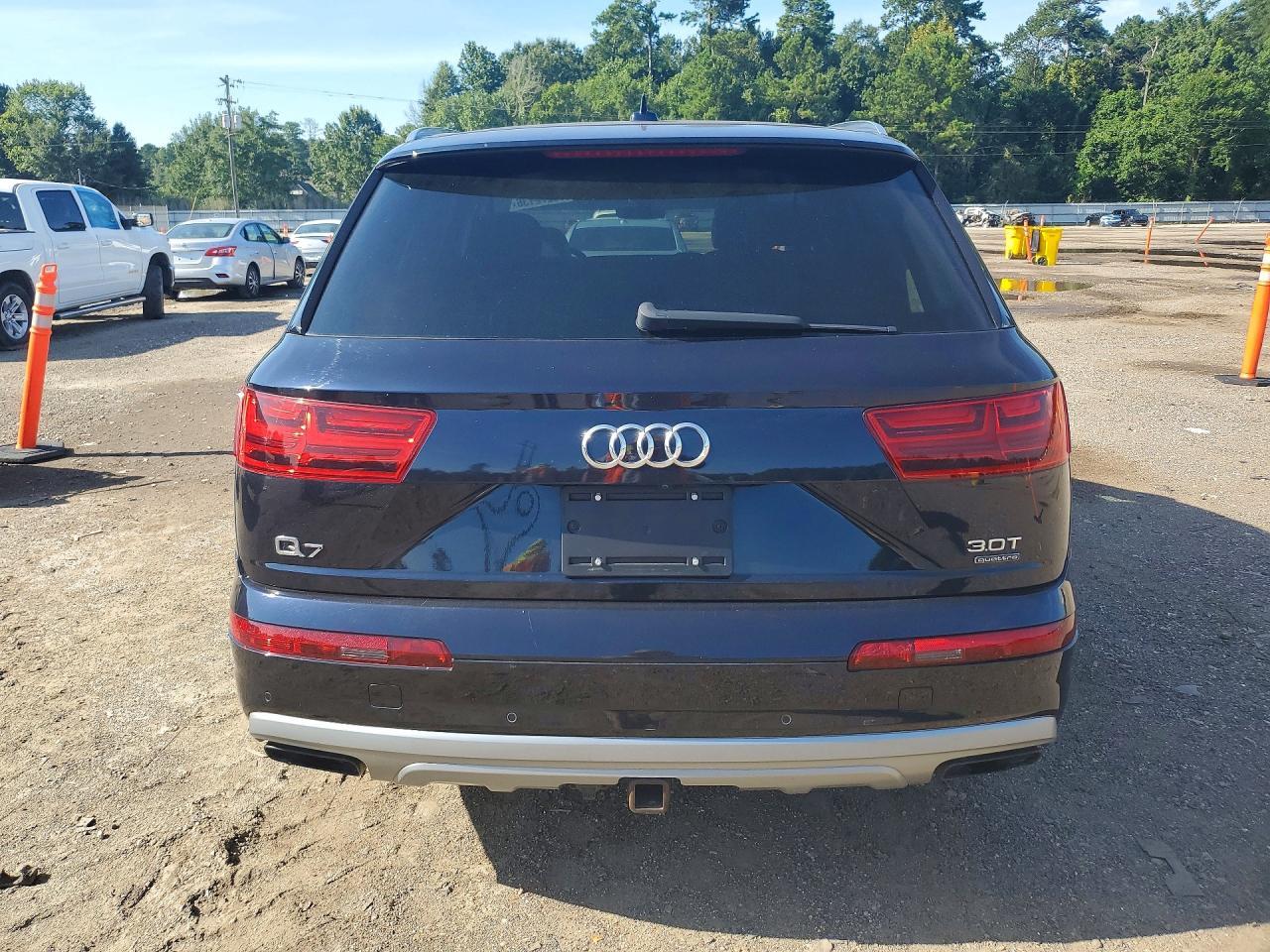 2017 AUDI Q7 — фото 6