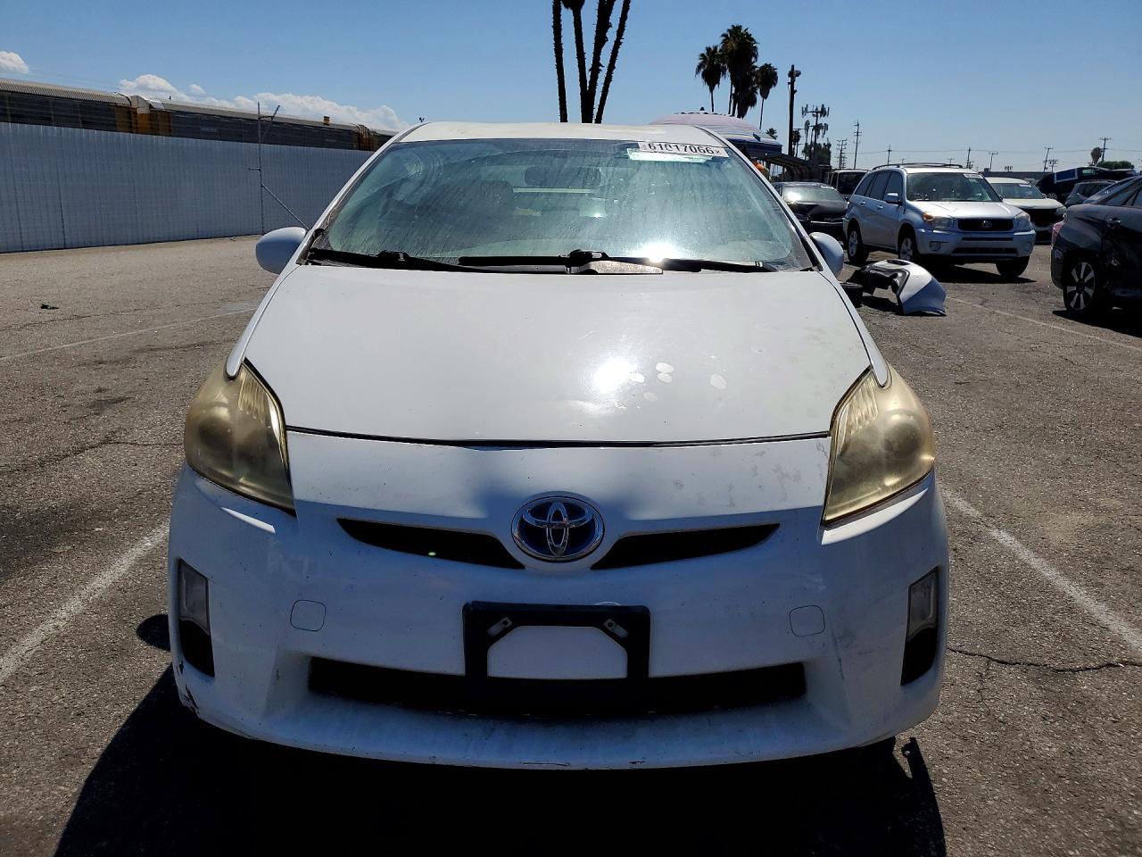 2010 TOYOTA PRIUS — фото 5