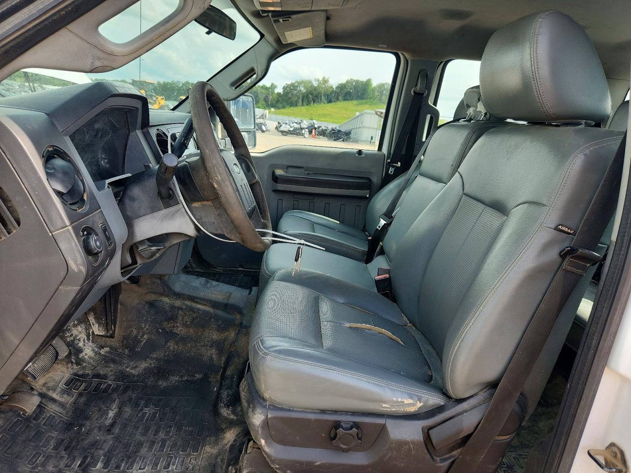 2015 FORD F-350 — фото 7