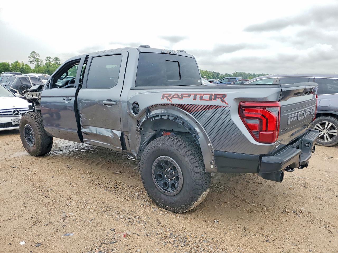 2025 FORD F-150 — фото 2