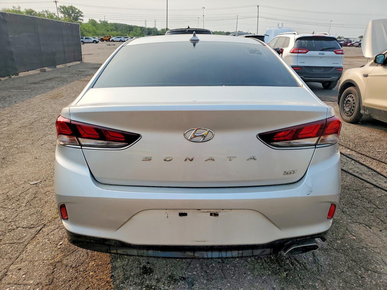 2018 HYUNDAI SONATA — фото 6