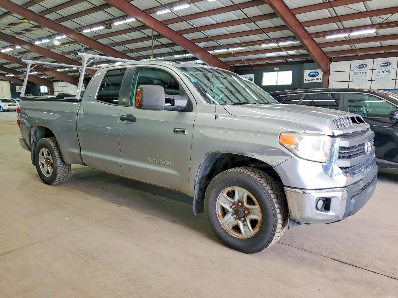 2015 TOYOTA TUNDRA — фото 4