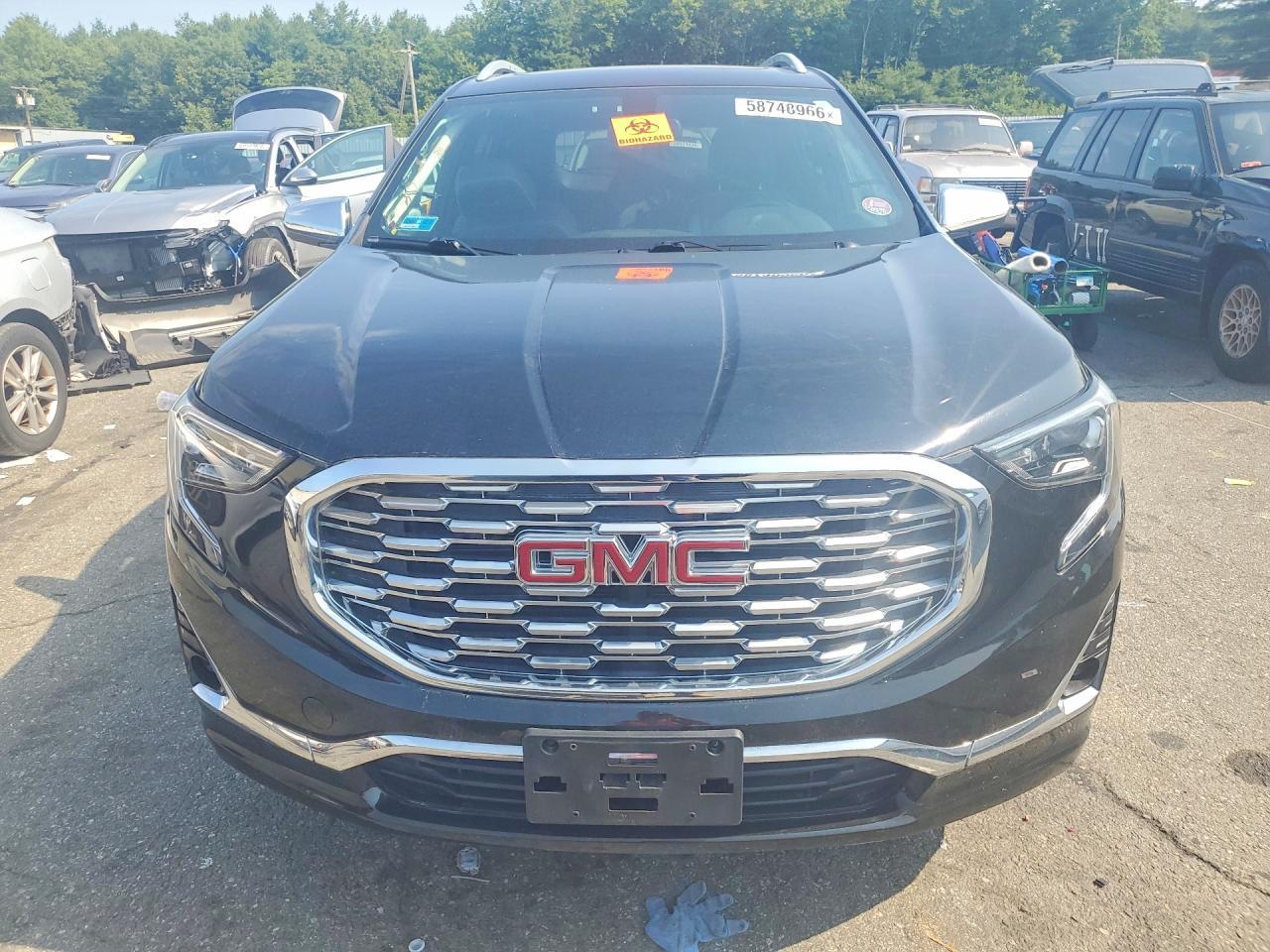 2018 GMC TERRAIN — фото 5