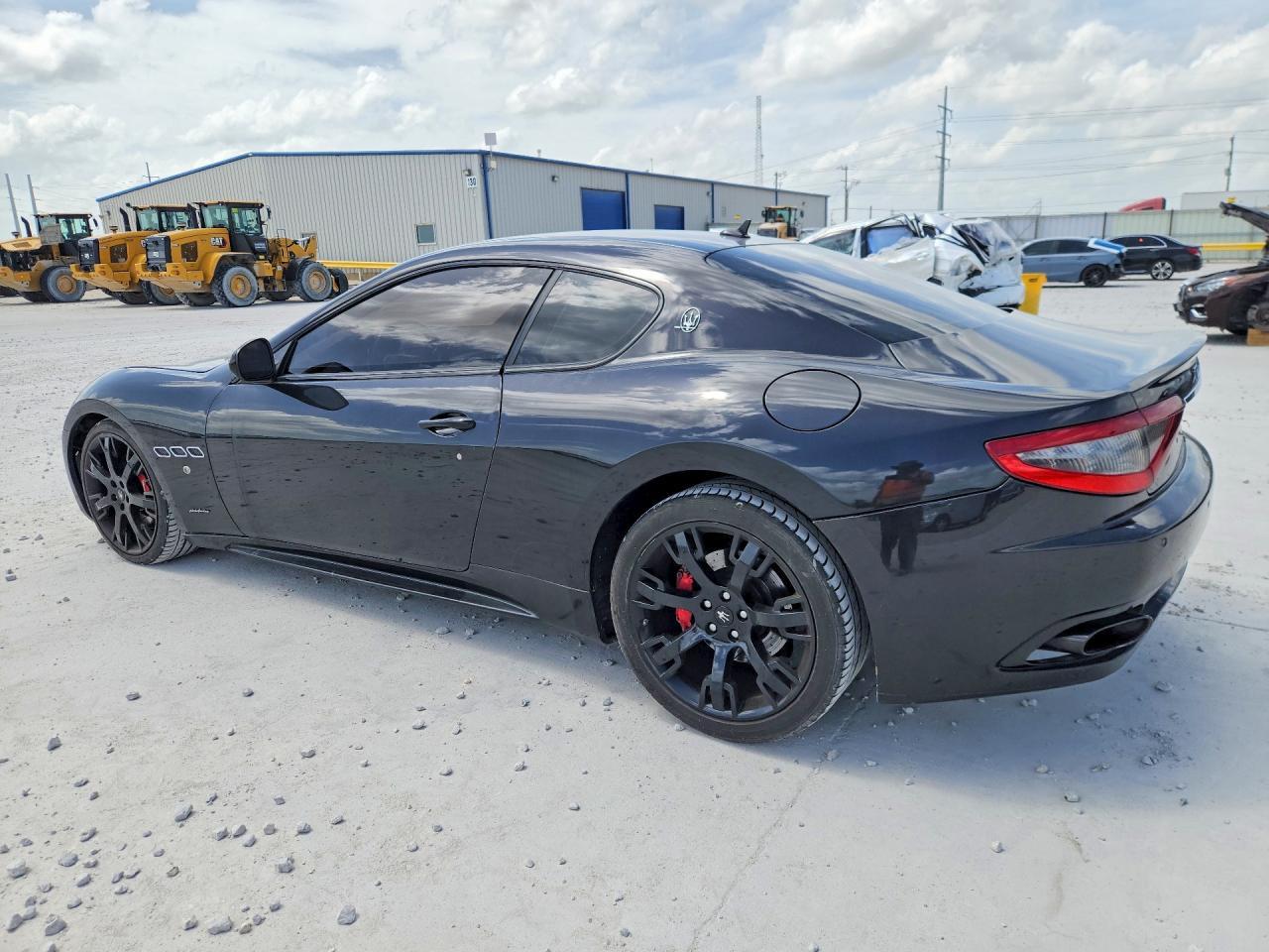 2014 MASERATI GRANTURISMO — фото 2