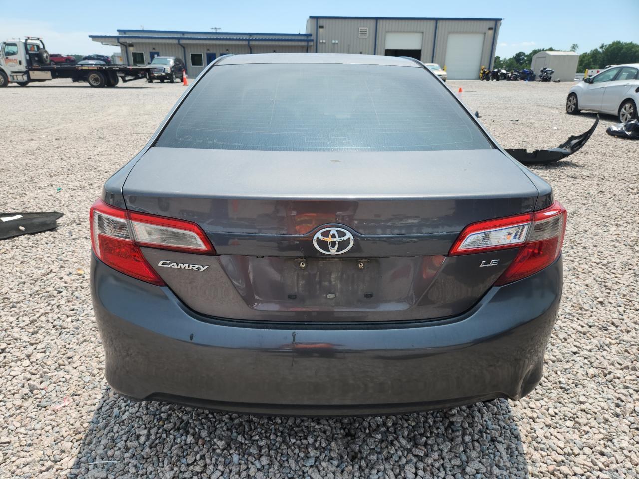2014 TOYOTA CAMRY — фото 6