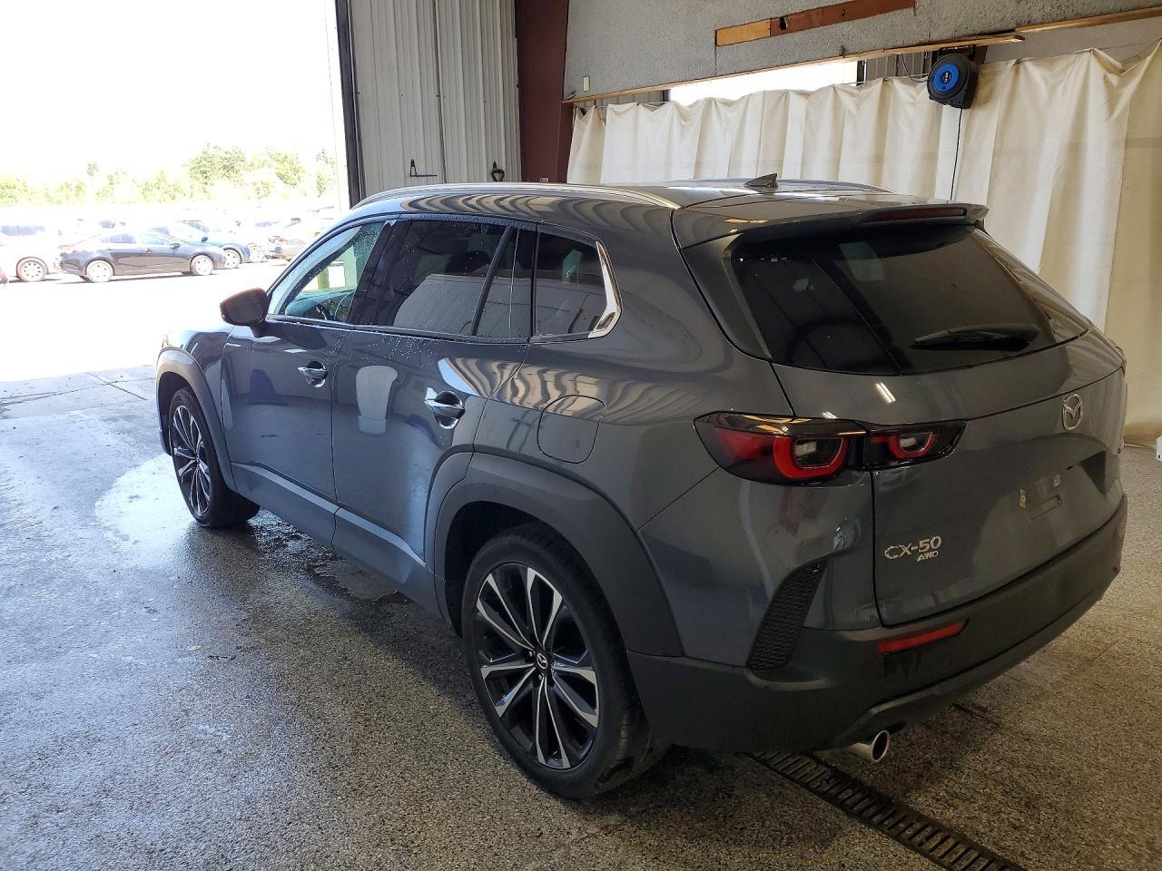 2025 MAZDA CX-50 — фото 2