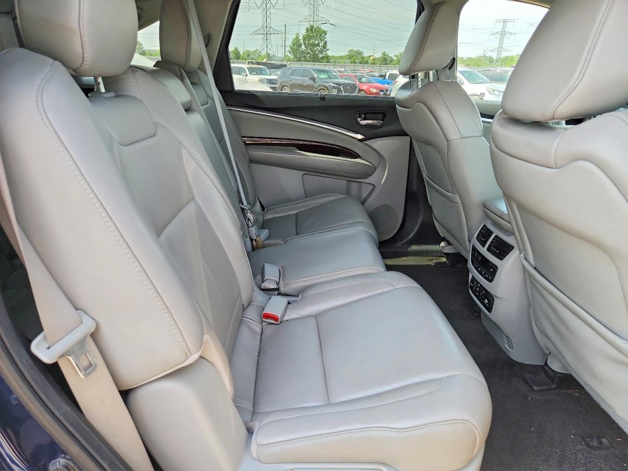 2015 ACURA MDX — фото 11