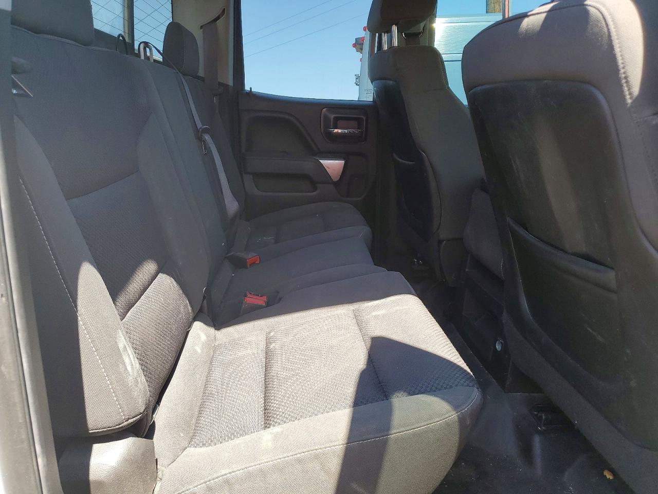 2015 CHEVROLET SILVERADO 3500 — фото 10