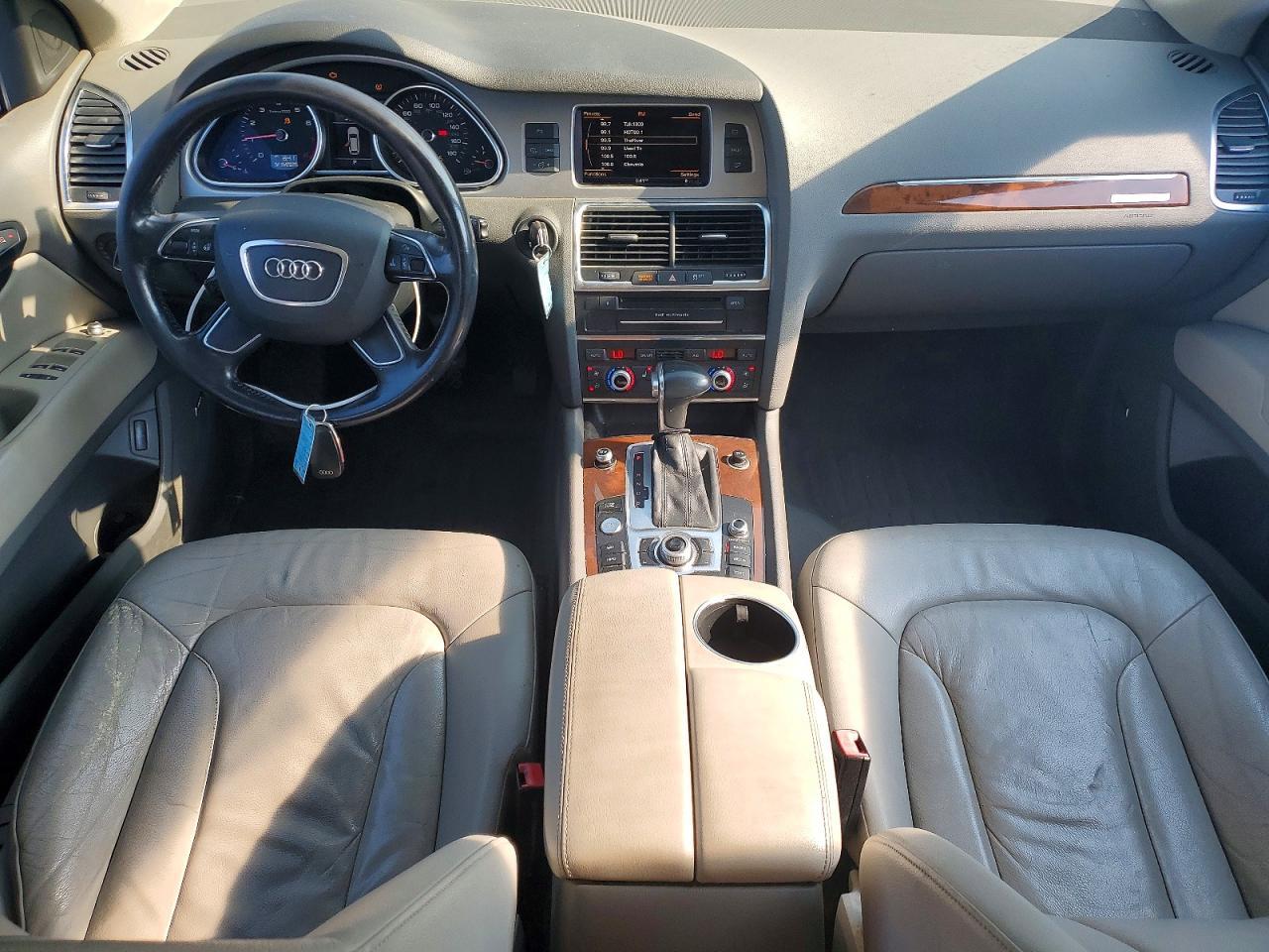 2015 AUDI Q7 — фото 8