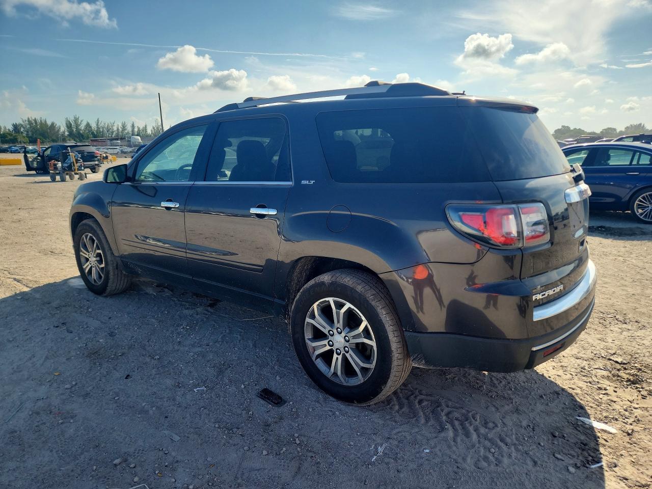 2016 GMC ACADIA — фото 2
