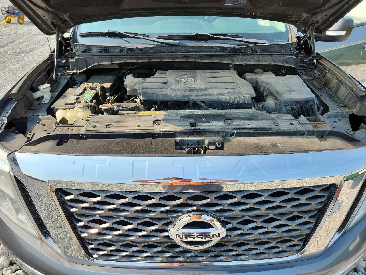 2017 NISSAN TITAN — фото 11