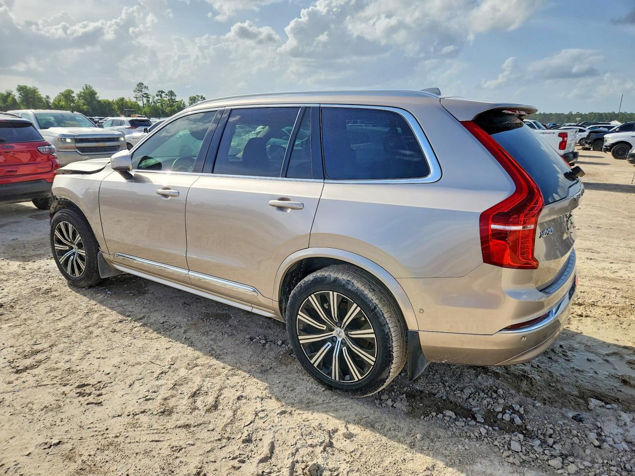 2024 VOLVO XC90 — фото 2