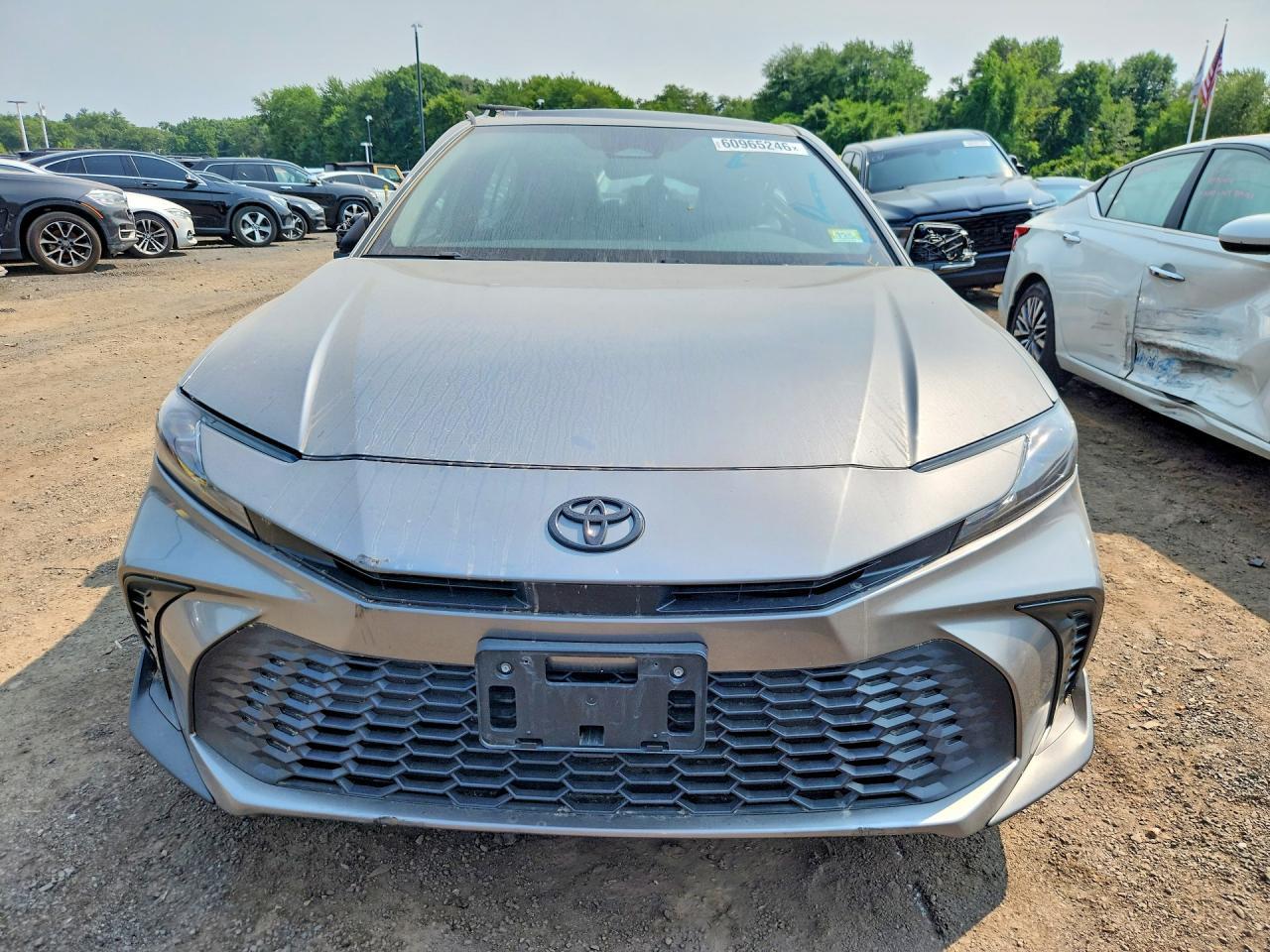 2025 TOYOTA CAMRY HYBRID — фото 5