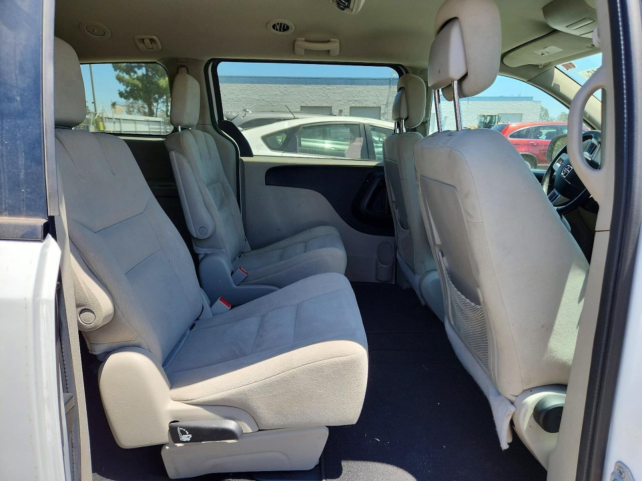 2015 DODGE GRAND CARAVAN — фото 11